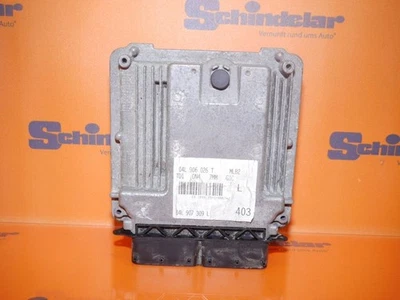 ECU Audi A4 Avant (B9) Combi 2.0 TDI Ultra 16V (DEUA) 04L906026T - Immagine 1 di 4