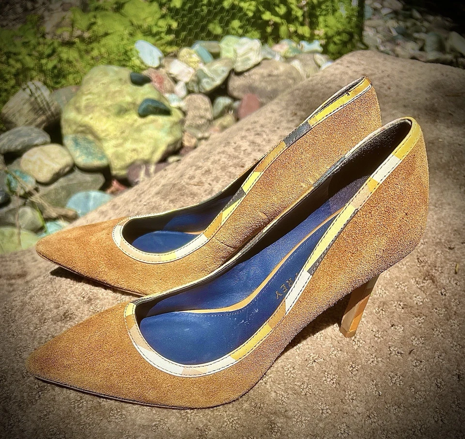 Zapatos de salón/tacones de tacón de gamuza tostada Shoes Of Prey para mujer talla 7,5 Foto 1 de 4