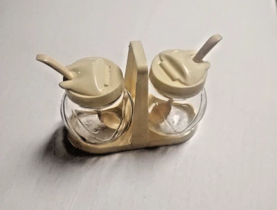  Tarros de azúcar de vidrio con tapas de plástico carrito y cucharas Foto 1 de 4