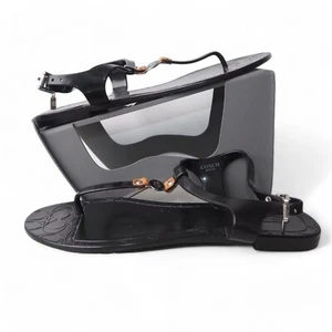 Coach Piccadilly Jelly PVC Signature C-Logo Thong Sandals Black A6307 Women's 8B - Picture 1 of 10