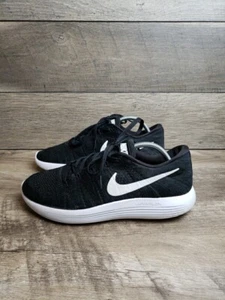 Nike LunarEpic Low Flyknit 843764-002 Mens Size 9.5 Running Shoes Black Sneakers - Picture 1 of 13