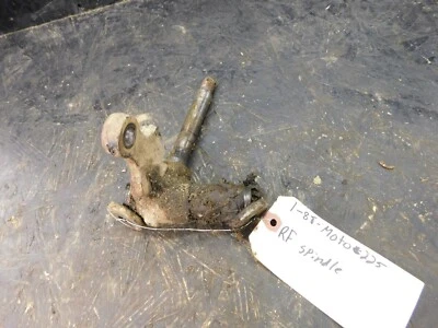 1988 Yamaha Moto-4 200 Right Front Spindle 59V-23502-01-00 - Image 1 of 2