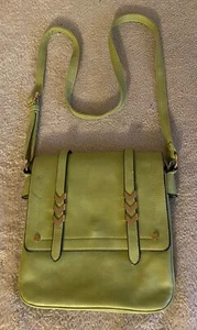 Chartreuse Umhängetasche limettengrün Kunstleder vegan Retro Messenger Bag - Bild 1 von 19