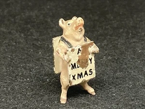 Pig with bill board sign By Bergman / Heyde / era (Yellow 297) Merry Christmas - Picture 1 of 8