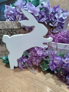 Holz laufender weißer Osterhase Ausschnitt 9" x 8" - Bild 1 von 2