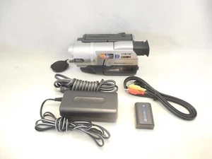 Videocámara Sony Handycam CCD-TRV108 8mm Hi8 REACONDICIONADA PROBADA GARANTÍA DE 90 DÍAS - Imagen 1 de 6