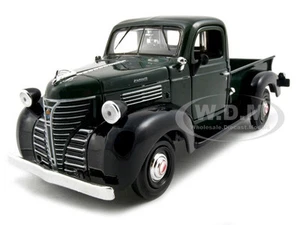 1941 PLYMOUTH PICKUP GREEN 1:24 DIECAST MODEL CAR BY MOTORMAX 73278 - Picture 1 of 6