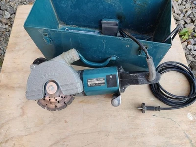 Makita SG150 Mauernutfräse 1800W Schlitze in Beton concrete Wall chaser - Bild 1 von 4