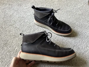 Chaco Men's Size 11 US Dixon Mid Chukka Lace Up Boots - Picture 1 of 7