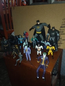 Lote mixto de figuras de Batman - Figuras de acción de DC Comics - Imagen 1 de 1