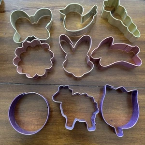 NIP Wilton 9-Piece EASTER Cookie Cutter Set - Picture 1 of 7