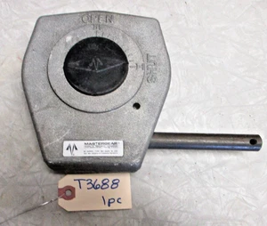 Master Gear Serie 98 Typ 984 Getriebeantrieb mit blauem Handrad 1/2" x 3/4" Vorbau - Bild 1 von 12