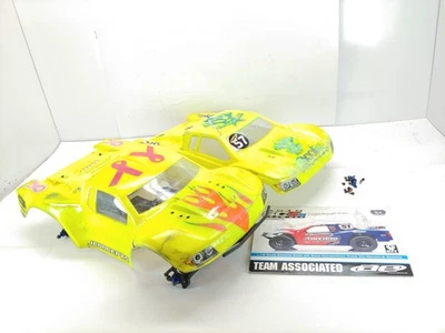 Team Associated SC5m 1/10 2wd Short Course Truck Roller Slider Chassis w/ 2 Bodi - Image 1 of 4