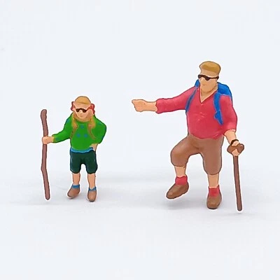 Model Power Figures Hikers Father & Daughter - OO/HO - (Unused) Mint Condition - Image 1 of 4