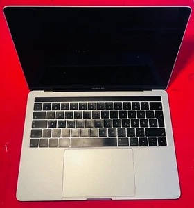 Apple MacBook Pro 13,3 Zoll (512 GB SSD, Intel Core i5, 2,3GHz, 16 GB RAM) - Bild 1 von 5