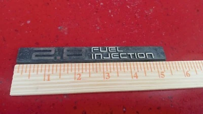 1982-1990 Chevrolet Blazer S10 2,8 литра топлива Inmec спереди эмблема значок логотип OEM  - Изображение 1 из 2