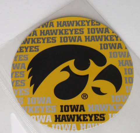 NCAA 1 Pair Iowa Hawkeyes Magnets 4" Diameter Cover