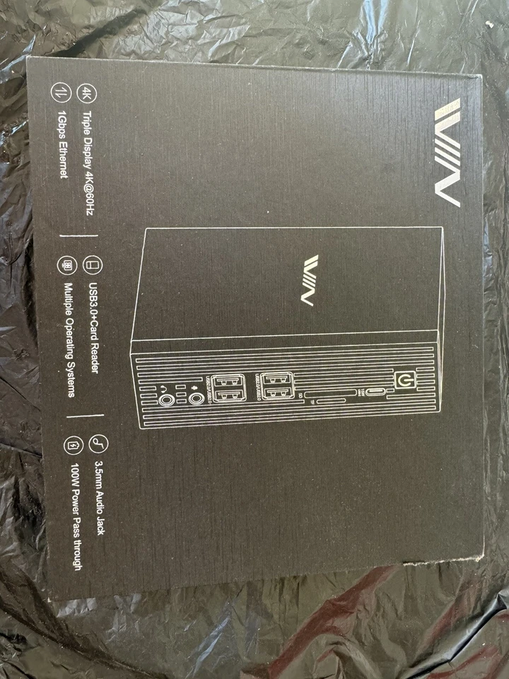 Iviin D6919 100W USB-C docking station triple 4k display 1gbps ethernet 3.5mm 19 - Image 1 of 4