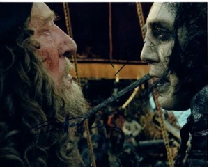 JAVIER BARDEM and GEOFFREY RUSH signed 8x10 PIRATES OF THE CARIBBEAN photo - Picture 1 of 1