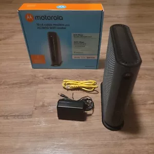 Motorola MG7550 16x4 Cable Modem Plus AC1900 Dual-Band WiFi Gigabit Router - Picture 1 of 10