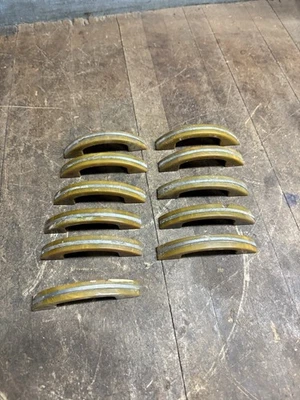 Lote de herrajes vintage Art Deco baquelita verde cajón tiradores manijas EE. UU. Foto 1 de 4