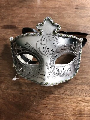 Silver Venetian Masquerade Mask Party Prom Mardi Gras Halloween Costume - Image 1 of 4