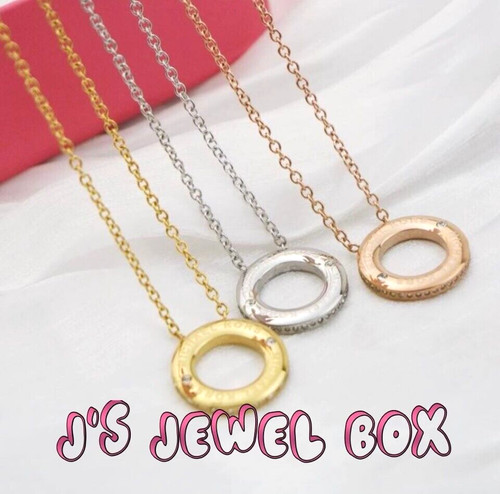 Saldi festivi! Collana cerchio Michael Kors tono argento con strass