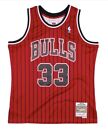 Mitchell & Ness Men?S Chicago Bulls Scottie Pippen 95-96 Swingman Jersey Size Sm