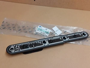 Placa de luz de freno trasera izquierda derecha ford c-max 2003-2007 1234648 genuina nueva - Imagen 1 de 10