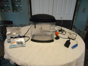 AQUEON 2.5 GALLON BOW FRONT FISH TANK W/ FILTER, LIGHT, HEATER & AIR PUMP ^ - Picture 1 of 8