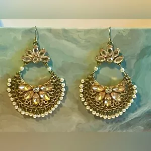 Perlen und Roségold Kristalle Set in Gold Boho Frühling Chandelier Ohrringe ~ Neu - Bild 1 von 16