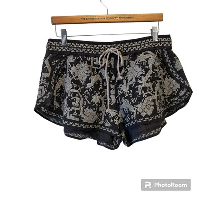 Ecote Urban Outfitter Shorts Large Gray/White Crochet Edge Drawstring Lined - Image 1 of 4