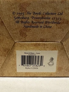 Boyd’s Dollstone Ornament + Box Yesterdays' Child 1st Christmas Together # 25856 - Picture 1 of 7