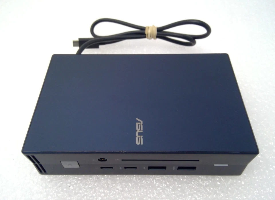 Estación de acoplamiento Asus SIMPRO Dock 2 Thunderbolt 3 Foto 1 de 4