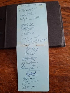 Autographs of the Indian Cricket Touring Team to England of 1952. - Picture 1 of 3