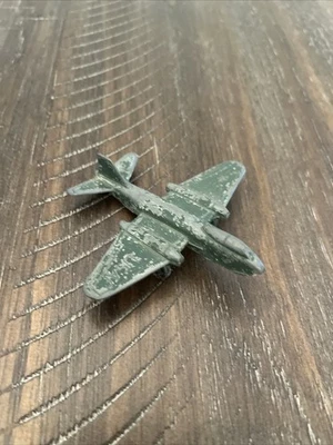 Antiguo MIDGETOY Rockford IL Juguete Metal USAF Fuerza Aérea Bombardero Avión Militar Foto 1 de 3