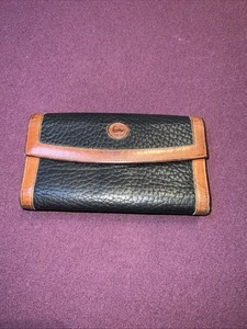 Vtg Dooney & Bourke Black Tan Coin Kiss Lock Tri Fold Wallet All Weather Leather - Picture 1 of 16