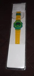 Vintage Medana Sportuhr Grün & Gelb -Auszeit zur Sicherheit- Neu im Paket - Bild 1 von 3