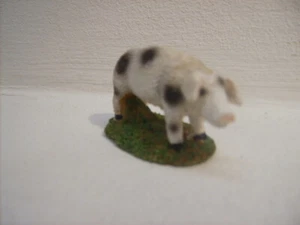 Black & White Farm Pig #248 - Picture 1 of 2