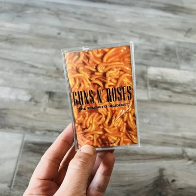 Guns'n Roses - The spaghetti incident (cassetta musicale, originale) - Immagine 1 di 3