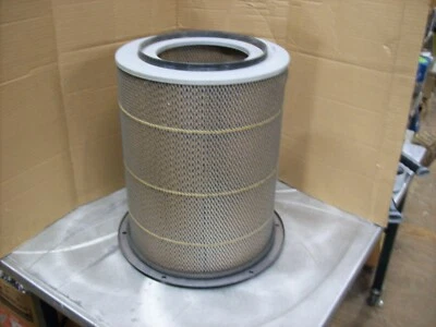 NAPA NOS Air Filter 2960 - (with slight bend to metal end) - image 1 of 2