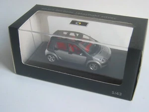 WOW RARE SMART FOFOUR NEW BOXED STARLIGHT SILVER  MINICHAMPS 1:43 - Picture 1 of 7