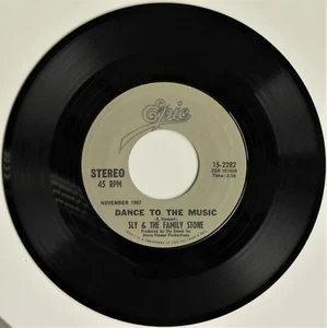 SLY & THE FAMILY STONE - DANCE TO THE MUSIC / LIFE - EX - 7" 45rpm - Epic 152282 - Bild 1 von 4