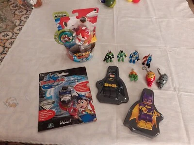 Lotto Beyblade Yo-Kai Watch Medaglia Yo Motion LEGO Batman Marvel Vedi Foto. - Immagine 1 di 4