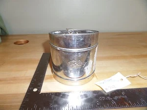 Vintage Foley Flour Sifter 2 CUPS MADE IN USA 4" TALL - Picture 1 of 10