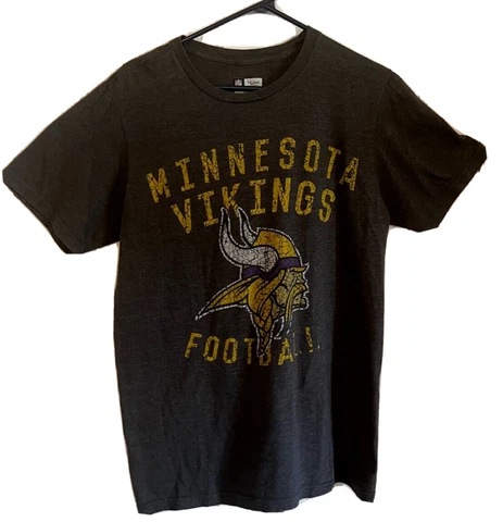 Minnesota Vikings Gray T-Shirt by Ring Spun Soft - Size M Cover