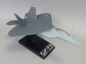 USAF Lockheed F-22 Raptor 1/72 modellino da scrivania giocattoli e modellini - Foto 1 di 4