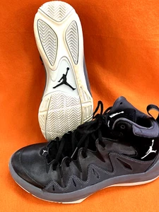 Men's Nike Jordan Prime Mania Gray/Black/White - Size 10 - #630612-011 - GUC - Picture 1 of 12