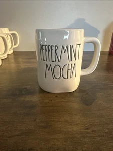 Taza de caña de caramelo Rae Dunn menta moca - Imagen 1 de 4