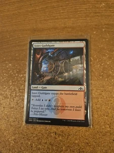 MAGIC THE GATHERING GUILDS OF RAVNICA IZZET GUILDGATE (252) LIGERAMENTE JUGADO - Imagen 1 de 2